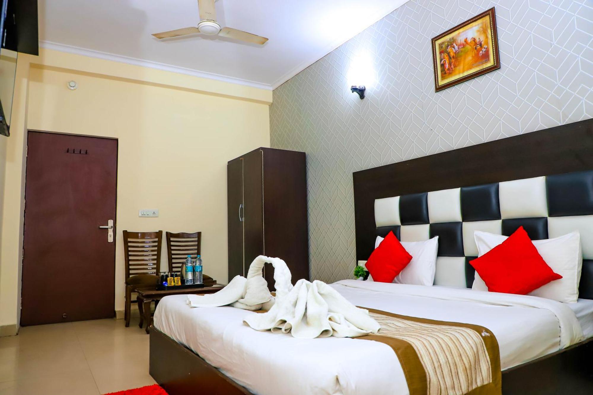 Hotel Global Inn By Quality Inn Nové Dillí Exteriér fotografie